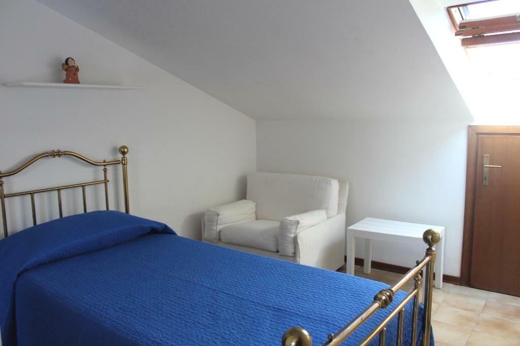 Residenza Riviera Degli Olivi Apartment Torri Del Benaco Luaran gambar