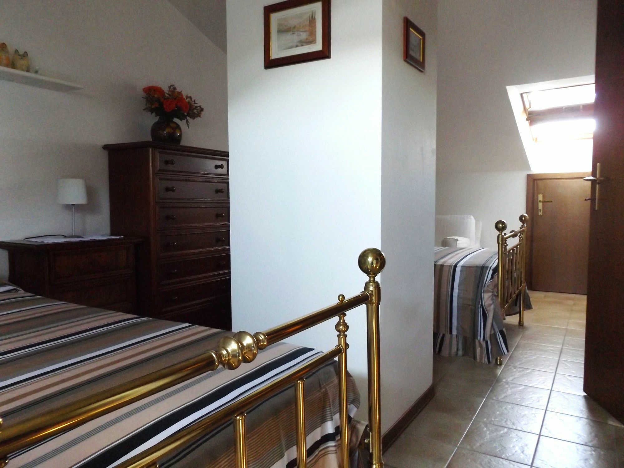 Residenza Riviera Degli Olivi Apartment Torri Del Benaco Luaran gambar